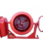 Ηλεκτρική μπετονιέρα μεσαία ΕΝΙΣΧΥΜΕΝΟΥ τύπου με μοτέρ 1.5 Hp και μειωτήρα ΕΩΣ 12 ΑΤΟΚΕΣ ΔΟΣΕΙΣ