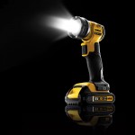 DEWALT DCL040 Φακός 18V XR (μόνο Σώμα) 