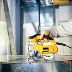 DEWALT DW331K-QS Σέγα Άνω Λαβής 701W εως 12 ΑΤΟΚΕΣ ΔΟΣΕΙΣ DEWALT DW331K-QS Σέγα Άνω Λαβής 701W εως 12 ΑΤΟΚΕΣ ΔΟΣΕΙΣ