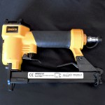 INGCO APS06161 Αεροκαρφωτικό Διχάλων
